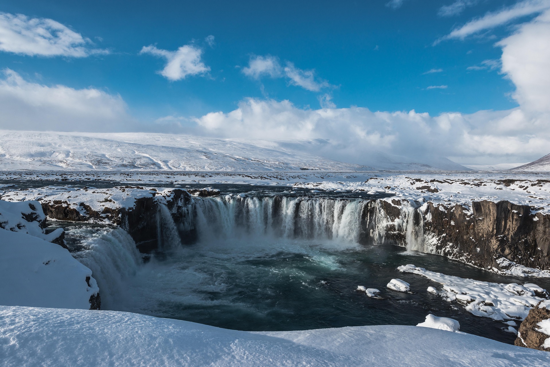 Best Time to Travel Iceland’s Golden Circle: A Complete Guide