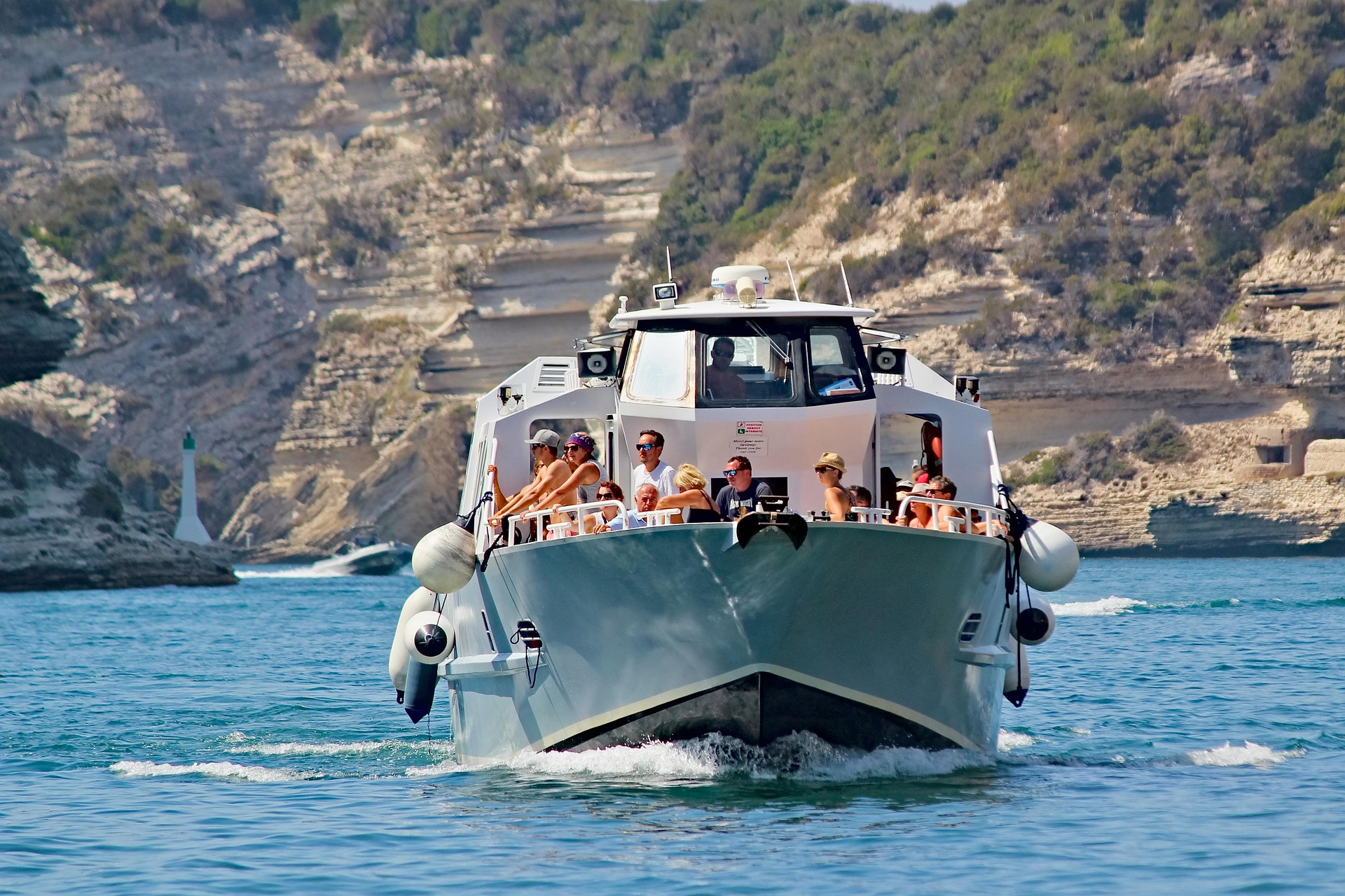 How to Become a Travel Agent Without Experience: 7 Powerful steps